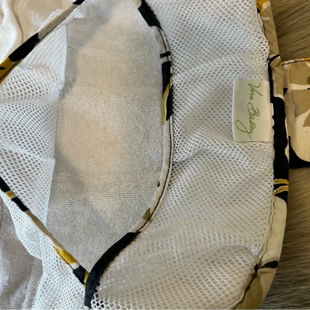 VERA BRADLEY Dogwood 2012 Baby Changing Pad Clutch Black Yellow White Floral